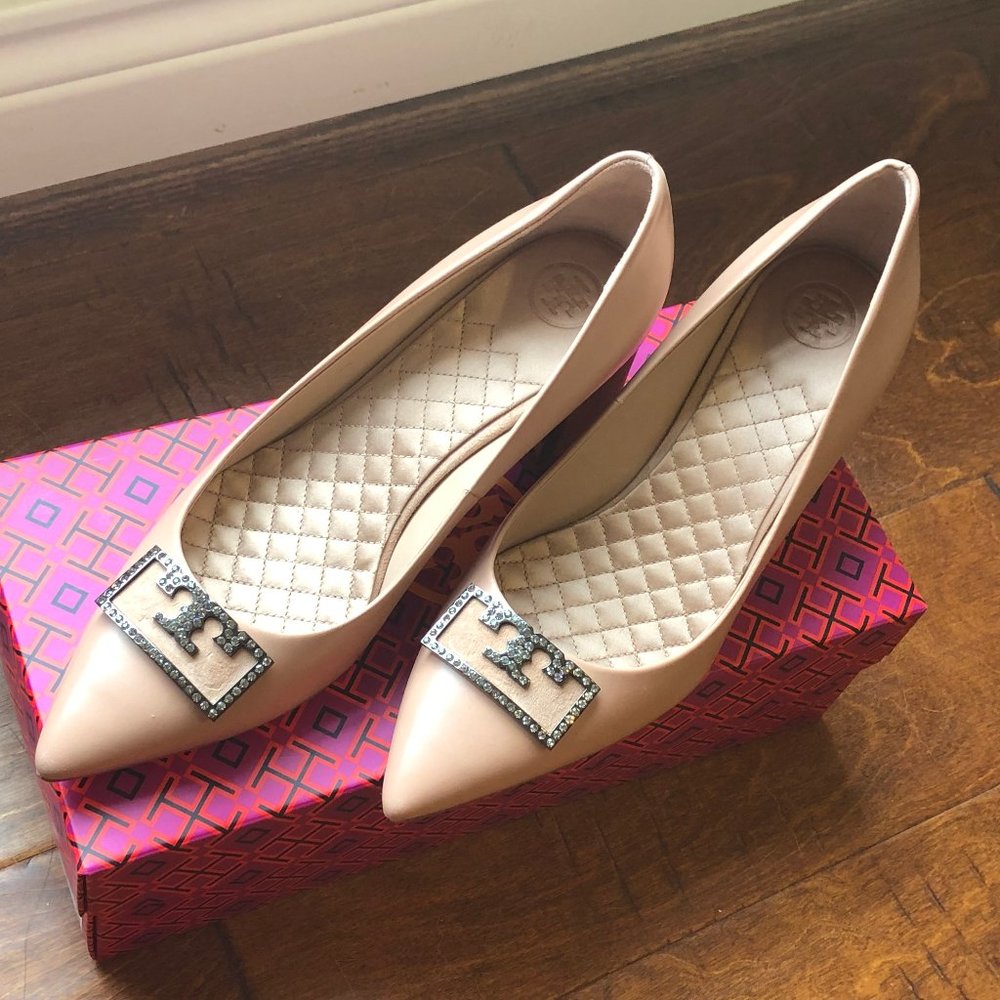 Tory Burch pump size 8